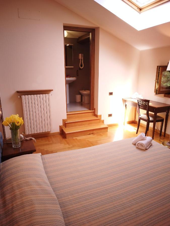 Hotel San Lorenzo - Resort & Relais Montereale Экстерьер фото