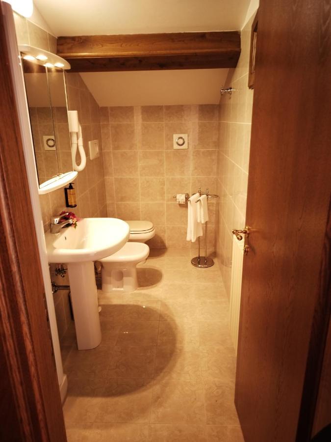 Hotel San Lorenzo - Resort & Relais Montereale Экстерьер фото
